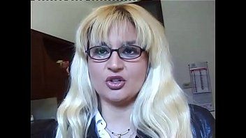 play Blond Angielka ostro zerżnięta przez mężczyznę i obciąganie za darmo