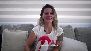 play Andrea ha filmato nuda al casting porno