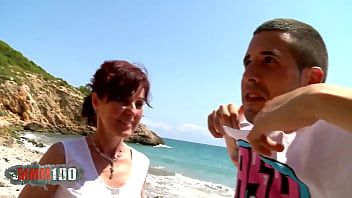 play Keep going to the beach to see women like her