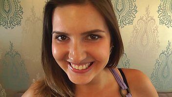 play Poznaj nowe pozycje filmów erotycznych xnxx uśmiechnięte brunetki