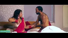 play Vreemdgaande Indiase vrouw deelt haar bochtige lichaam in hete vrouw ruilen!
